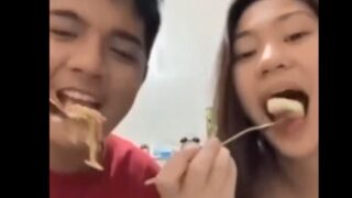 Lakas Talaga Awra Ng Aking Kuya Araw Araw Iba Ang Chix Dala